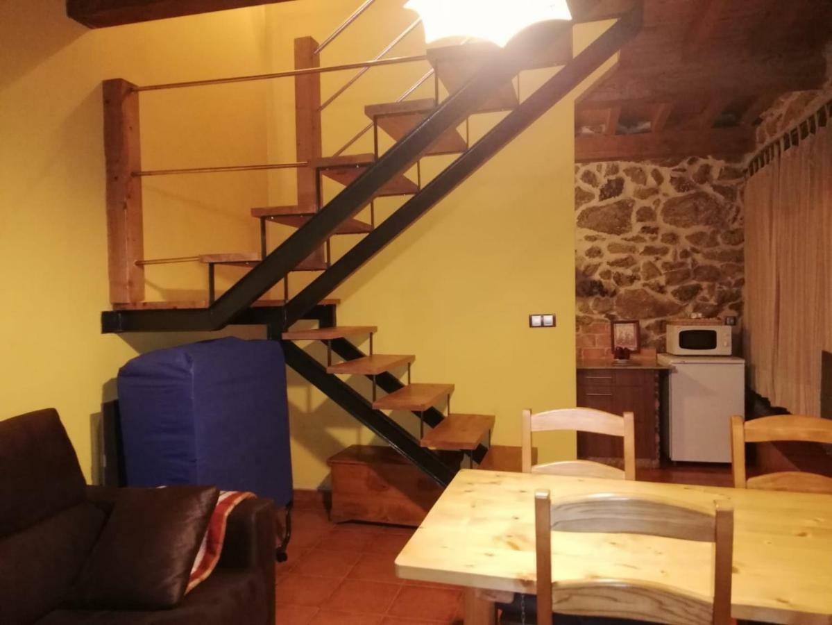 Apartamentos Rurales A Torre Porquera المظهر الخارجي الصورة